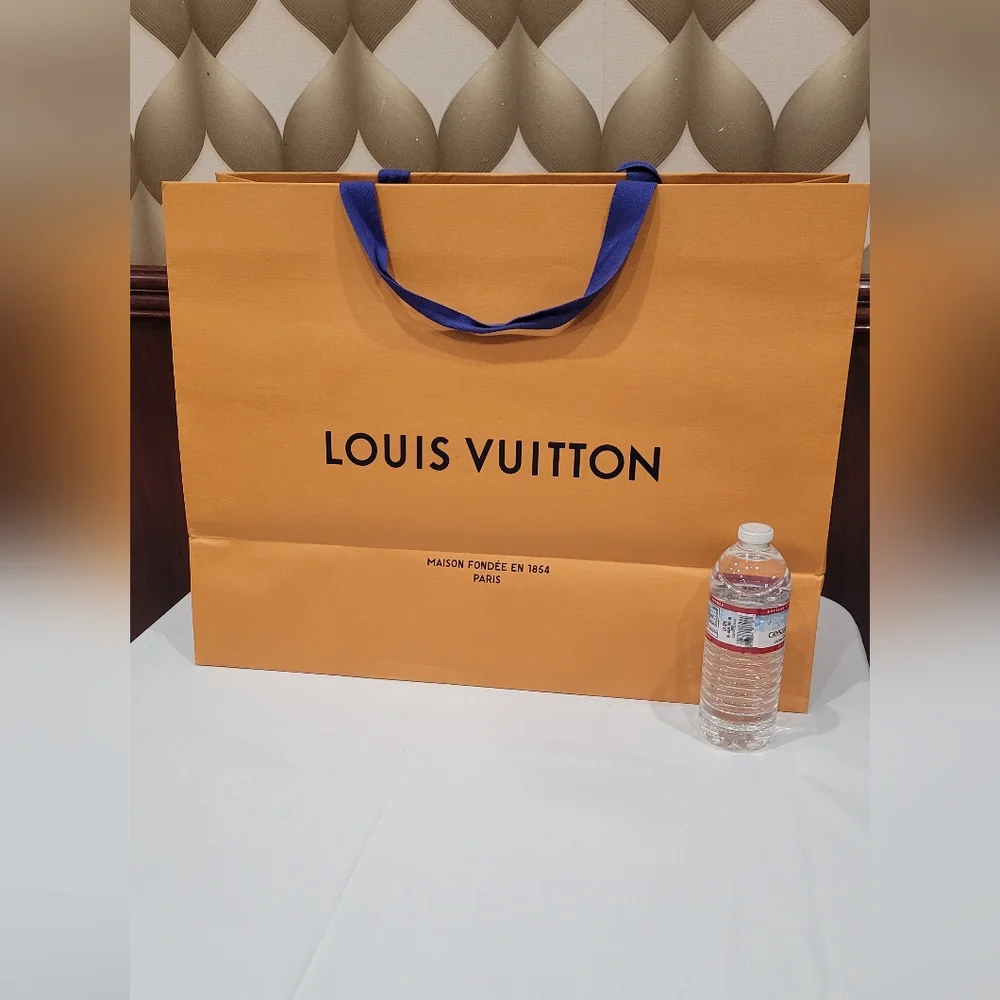 Louis Vuitton XXL paper gift shopping bag